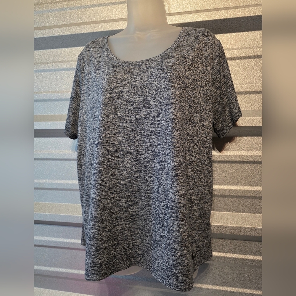 Women's Heather Gray Top
